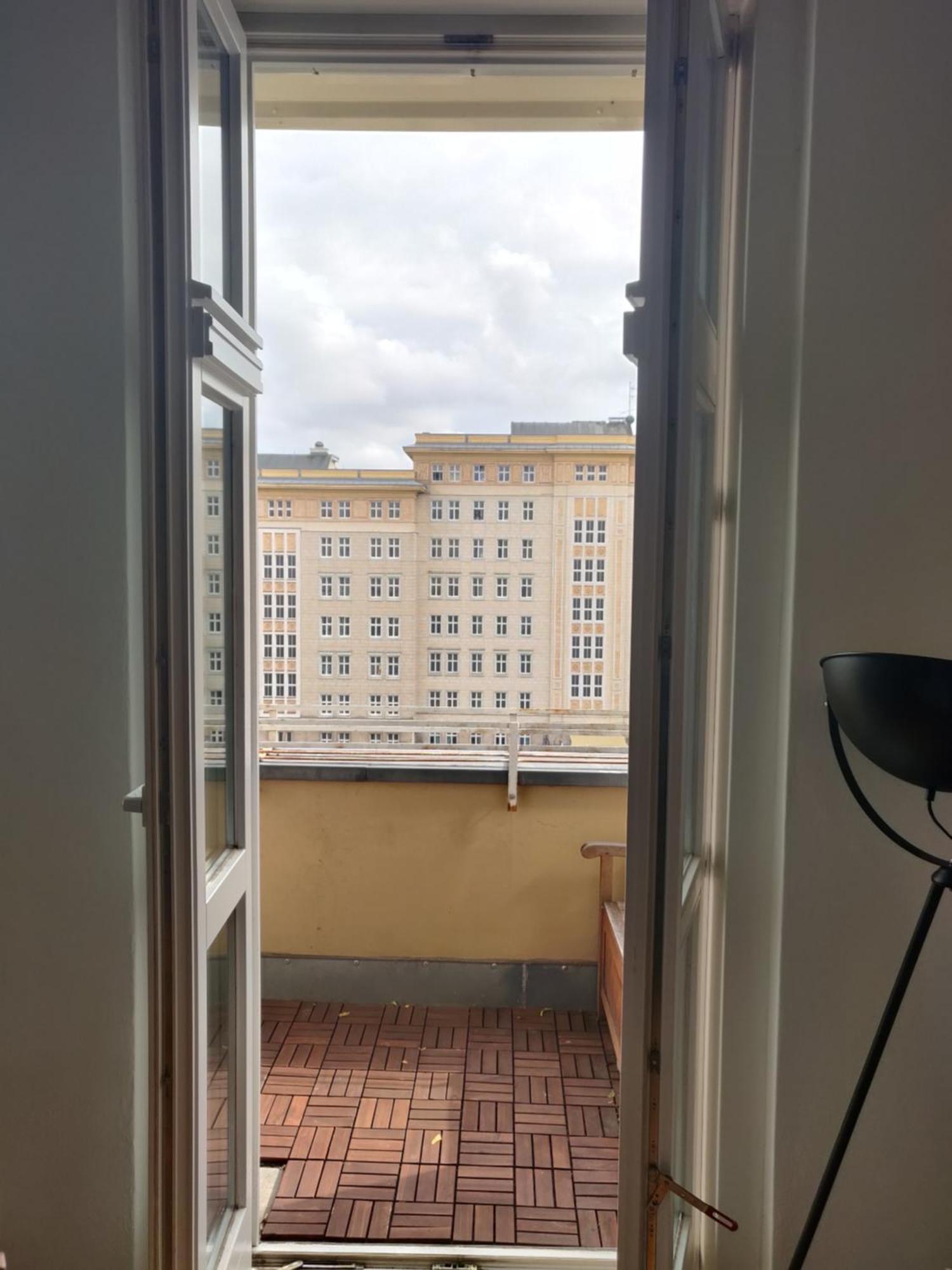Appartement Zwei Charmante Mit Wohnbereich In Zentraler Berliner *