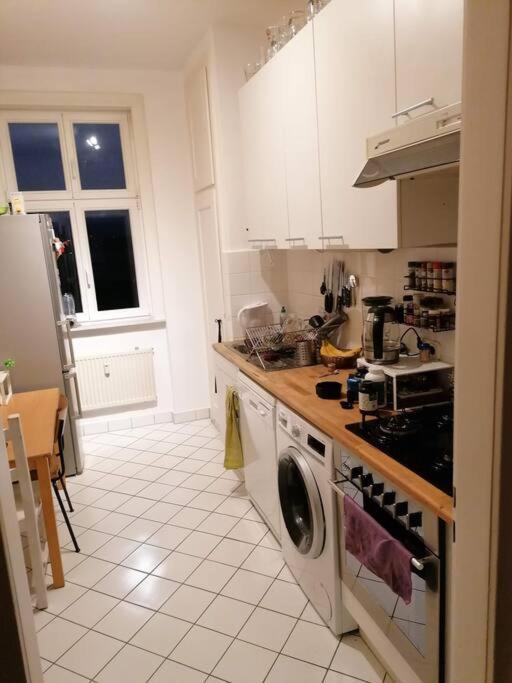 Appartamento Zwei Charmante Mit Wohnbereich In Zentraler Berliner *